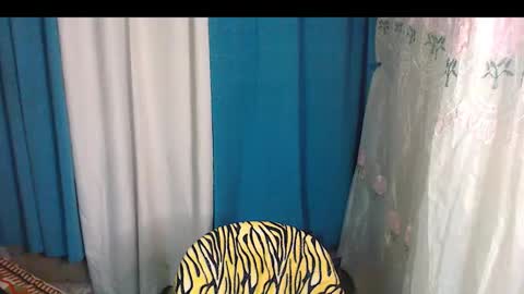 Nathalia online show from 11.29.25