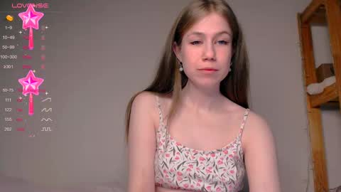 Kira online show from 02.12.25