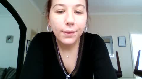 Snapshot of baby_girls2224 chatting on 02.18.26 baby_girls2224 online show from 02.18.26