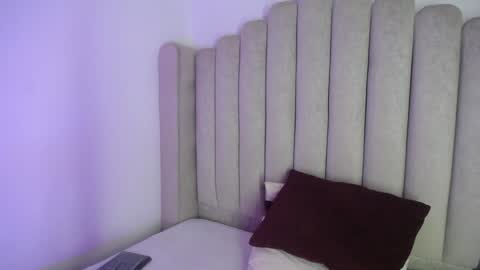 BABY HONEY online show from 01.25.25