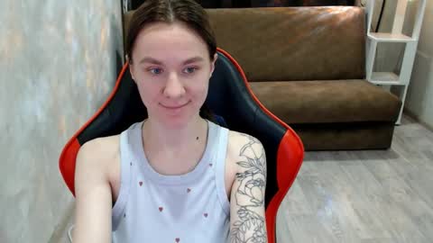 baby_kitte online show from 12.19.25