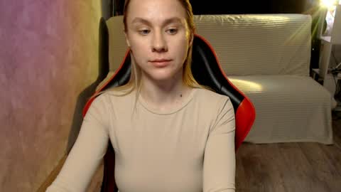 baby_kitte online show from 04.09.26