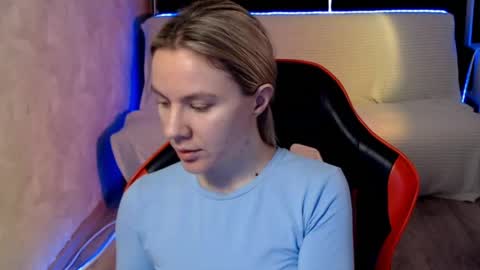 baby_kitte online show from 04.14.26