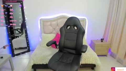 Dulce  Stefa  online show from 02.20.25