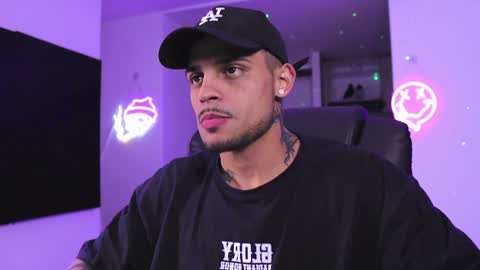 Snapshot of baby_rausch chatting on 01.15.25 baby_rausch online show from 01.15.25