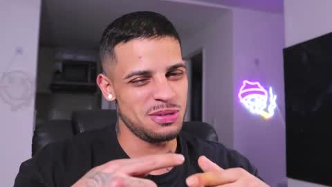 Snapshot of baby_rausch chatting on 02.24.25 baby_rausch online show from 02.24.25