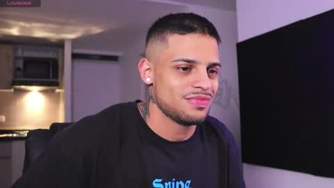 Snapshot of baby_rausch chatting on 03.01.25 baby_rausch online show from 03.01.25