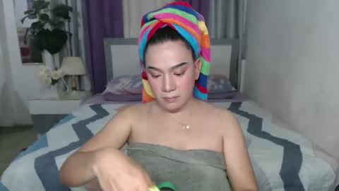   AMANDA  online show from 04.22.26