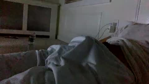 Snapshot of babyboii42o chatting on 10.05.25 babyboii42o online show from 10.05.25