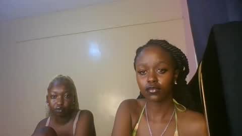 Snapshot of babybrown20 chatting on 05.22.26 babybrown online show from 05.22.26