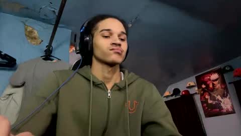 Snapshot of babyd0103 chatting on 12.11.24 babyD online show from 12.11.24