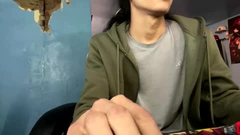 Snapshot of babyd0103 chatting on 12.21.24 babyD online show from 12.21.24