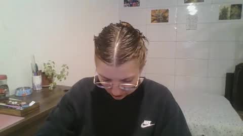 babydemon6 online show from 11.10.25