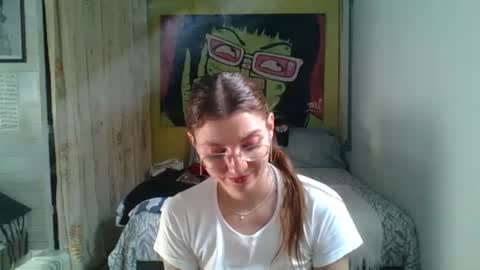 Snapshot of babydemon6 chatting on 07.17.26 babydemon6 online show from 07.17.26