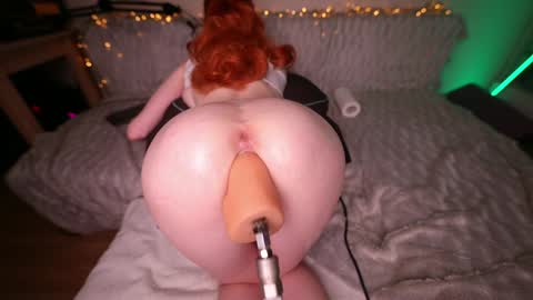 babydoll_laura online show from 10.29.25