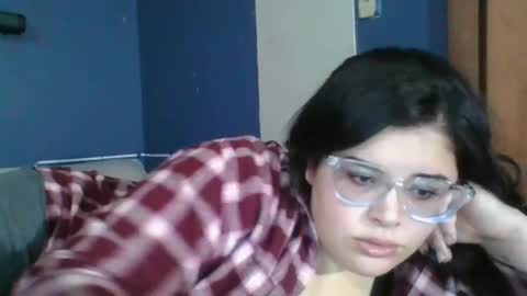 Snapshot of babyelle0 chatting on 12.08.24 Your Highness Elle online show from 12.08.24