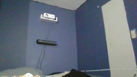 Snapshot of babyelle0 chatting on 12.08.24 Your Highness Elle online show from 12.08.24