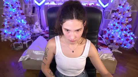 Sasha online show from 12.28.24