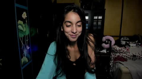 Claire Black online show from 01.08.26