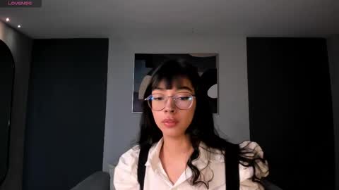 Snapshot of babyjanne_ chatting on 09.19.25 babyjanne_ online show from 09.19.25
