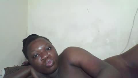 Snapshot of babymolly2 chatting on 04.27.26 Rossy Kwekwe online show from 04.27.26