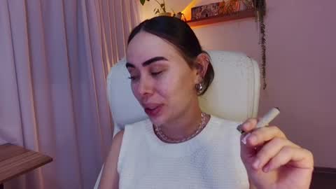 Snapshot of babyprincesstalia chatting on 07.23.26 Talia online show from 07.23.26