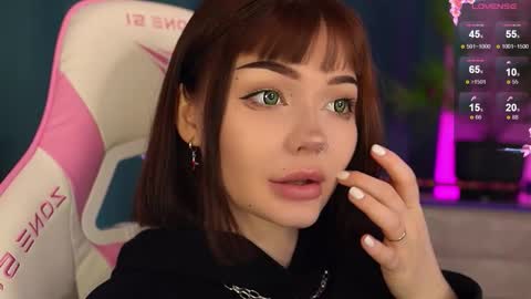 Nika online show from 10.03.25