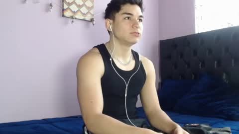 Hey Im Zayn good to see u here online show from 10.23.25