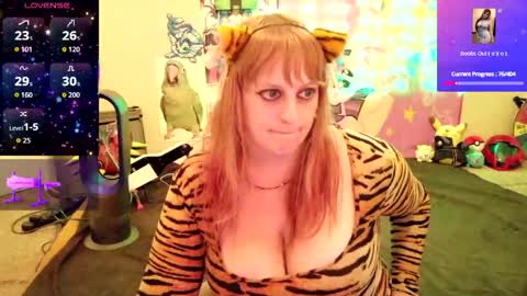 Snapshot of babyzelda chatting on 05.30.26 BabyZelda online show from 05.30.26