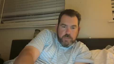 Snapshot of backofyourholes chatting on 05.14.26 backofyourholes online show from 05.14.26