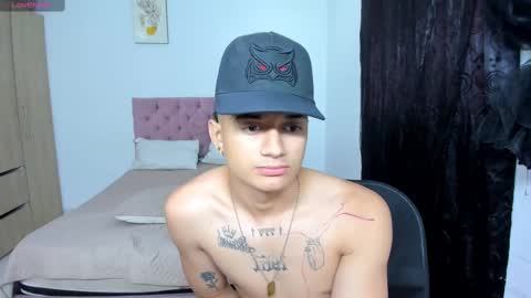 Snapshot of bad_boy__777 chatting on 03.06.25 bad_boy__777 online show from 03.06.25