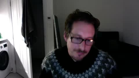 Snapshot of bad_dad43 chatting on 10.12.25 Bad dad43 online show from 10.12.25