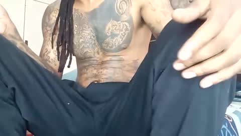 Snapshot of bad_dawgg chatting on 03.12.25 rastafaria online show from 03.12.25