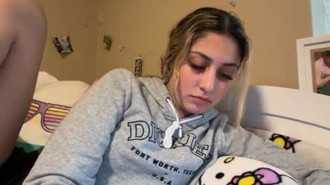 Snapshot of badbihdani18 chatting on 07.02.26 badbihdani18 online show from 07.02.26