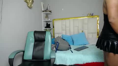 JUAN online show from 05.08.26
