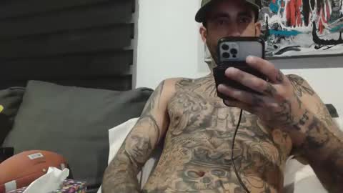 BadCouple  online show from 01.17.26