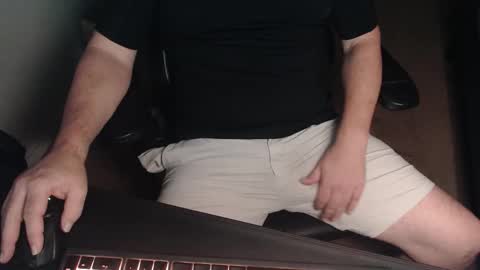 baddaddy77 online show from 11.10.25