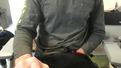 Snapshot of baddersguy13 chatting on 09.27.25 baddersguy13 online show from 09.27.25