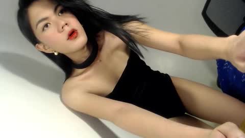 Snapshot of baddie_bunnyx chatting on 01.16.25 Hello  im your lovely Cheska online show from 01.16.25