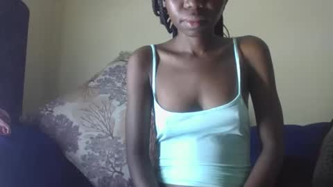 Snapshot of baddie_floxxy chatting on 02.17.26 baddie_floxxy online show from 02.17.26