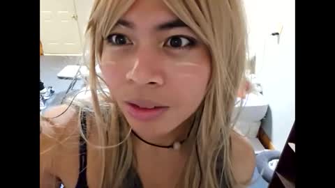 Snapshot of baddiee18 chatting on 01.15.25 baddiee18 online show from 01.15.25