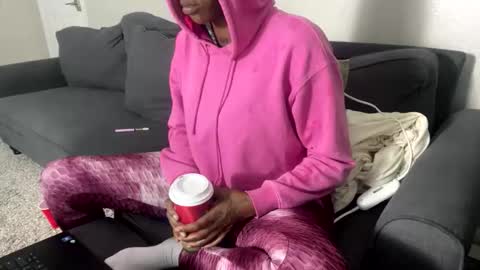 badgurldnay online show from 11.16.25