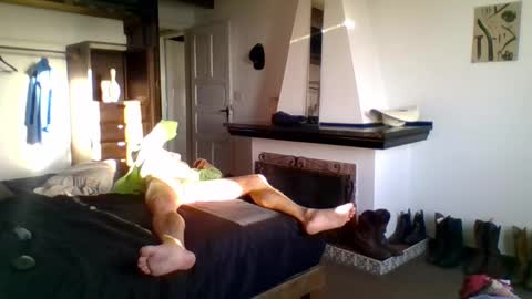 Snapshot of badhombremx chatting on 03.11.25 Mexican livin Off the Wall online show from 03.11.25