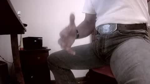 Snapshot of badhombremx chatting on 06.25.26 Mexican livin Off the Wall online show from 06.25.26