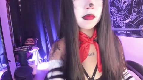        Please help me to reach 100 thumbs up online show from 10.23.25