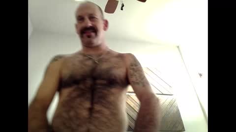 Snapshot of badmtherfuker chatting on 01.11.26 badmtherfuker online show from 01.11.26