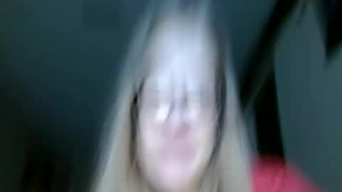 Snapshot of baeblondie chatting on 03.04.25 baeblondie online show from 03.04.25