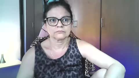 Snapshot of bailarina_atrevida chatting on 05.09.26 sandra online show from 05.09.26