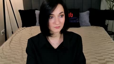Snapshot of baileelynn chatting on 05.23.26 Bailyn online show from 05.23.26