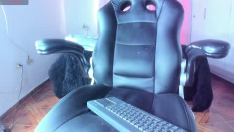 Snapshot of baileyadamss chatting on 01.15.25 IM BAILEY online show from 01.15.25